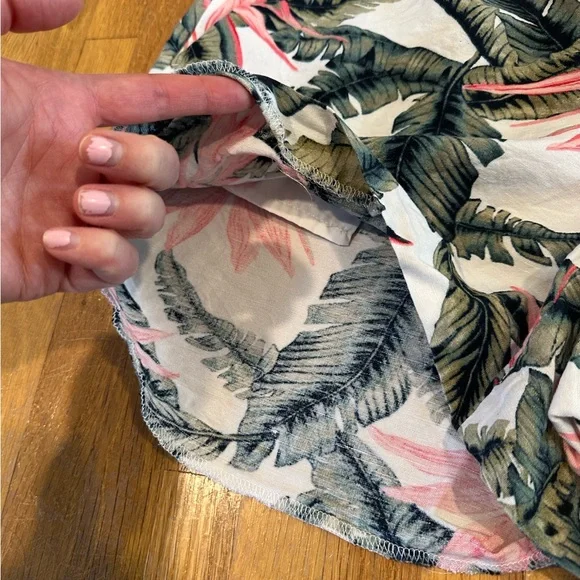 *last chance* LOFT | High Waist Tropical Print Shorts - Pink and Green - Picture 4 of 14